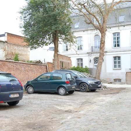 La Maison De La Duchesse De La Valliere - Chambre Rosaline - Parking Prive Gratuit Mons  Exterior foto